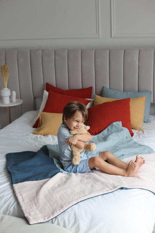 Kids Tricolour Linen Quilted Blanket